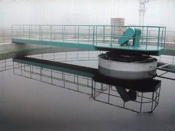 中心轉動刮泥機